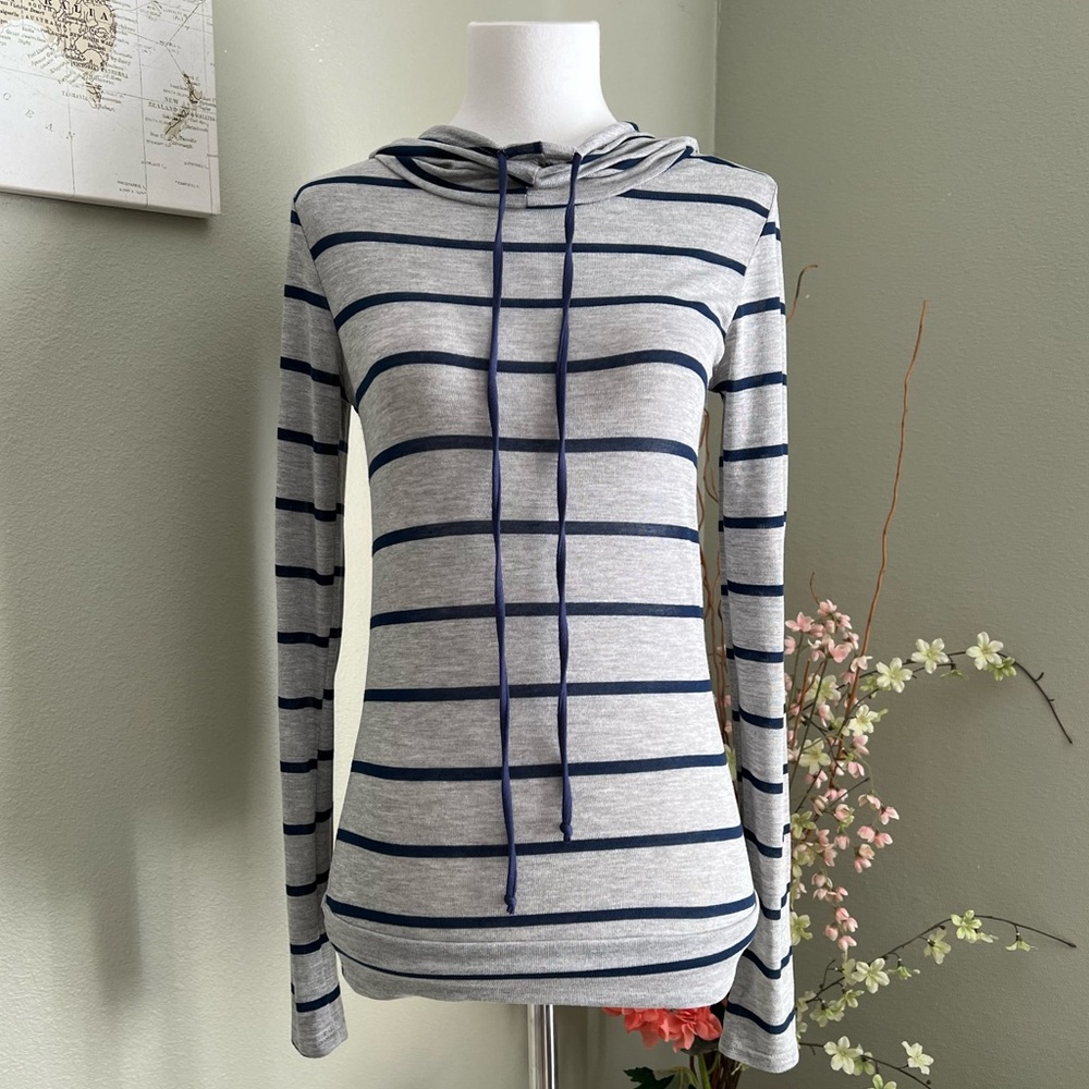 Sweet Claire Hooded Top